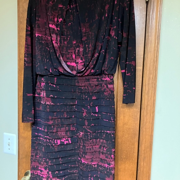 Women’s long sleeve dress - Picture 3 of 4